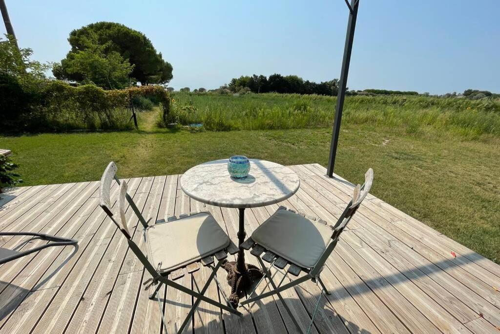Myinsolite - Tiny-House, Jacuzzi, Brasero, Piscine เอก-มอร์ต ภายนอก รูปภาพ