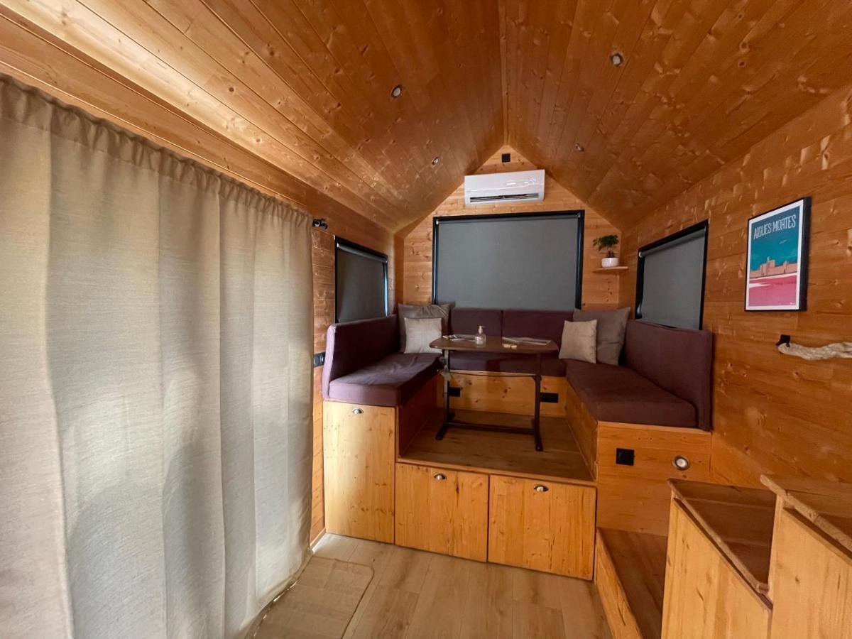 Myinsolite - Tiny-House, Jacuzzi, Brasero, Piscine เอก-มอร์ต ภายนอก รูปภาพ
